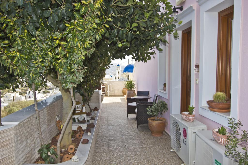 Nectarios Villa - Studios & Suites Adults Only Fira  Exteriör bild