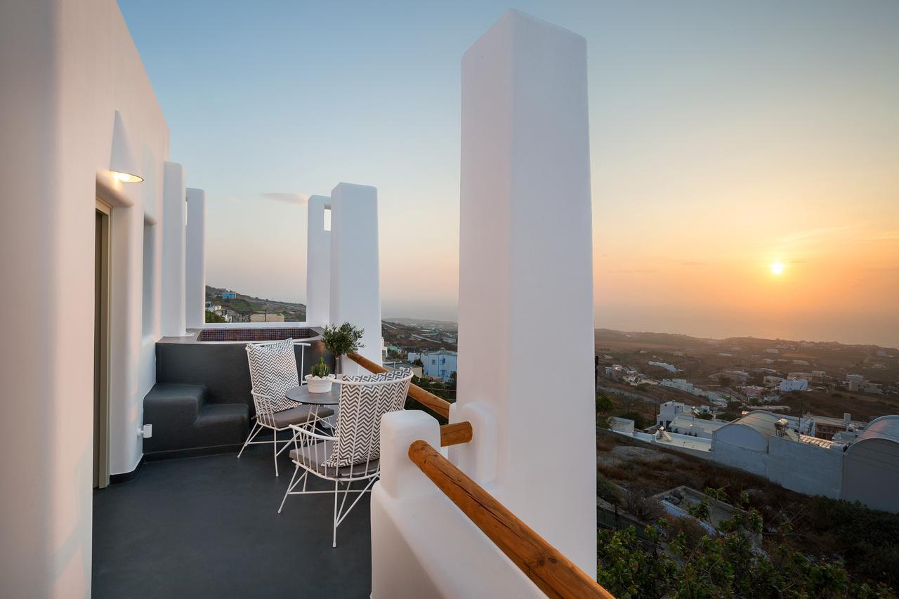Nectarios Villa - Studios & Suites Adults Only Fira  Exteriör bild