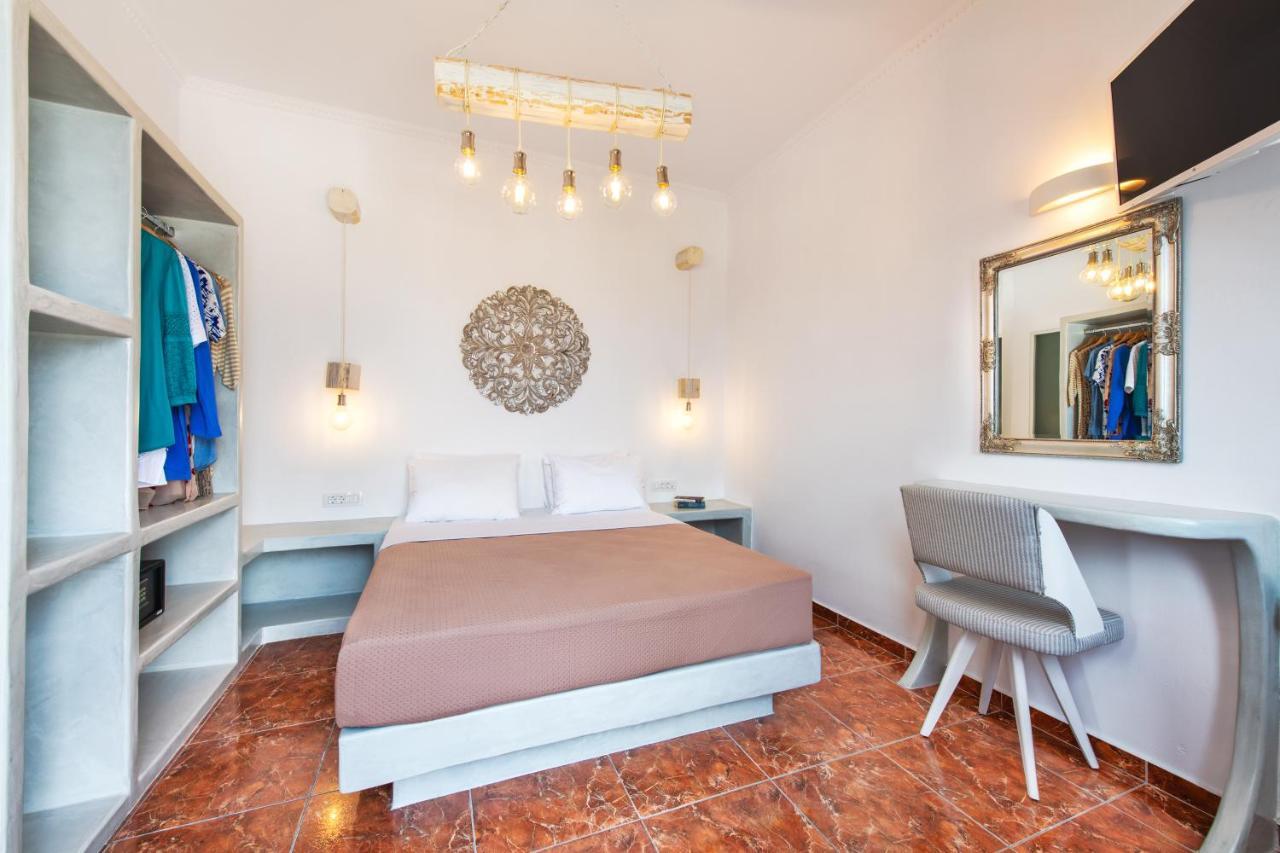 Nectarios Villa - Studios & Suites Adults Only Fira  Exteriör bild