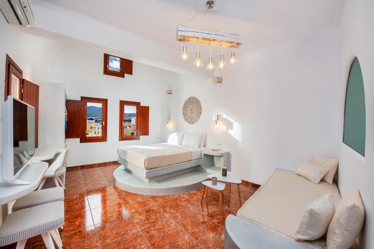 Nectarios Villa - Studios & Suites Adults Only Fira  Exteriör bild
